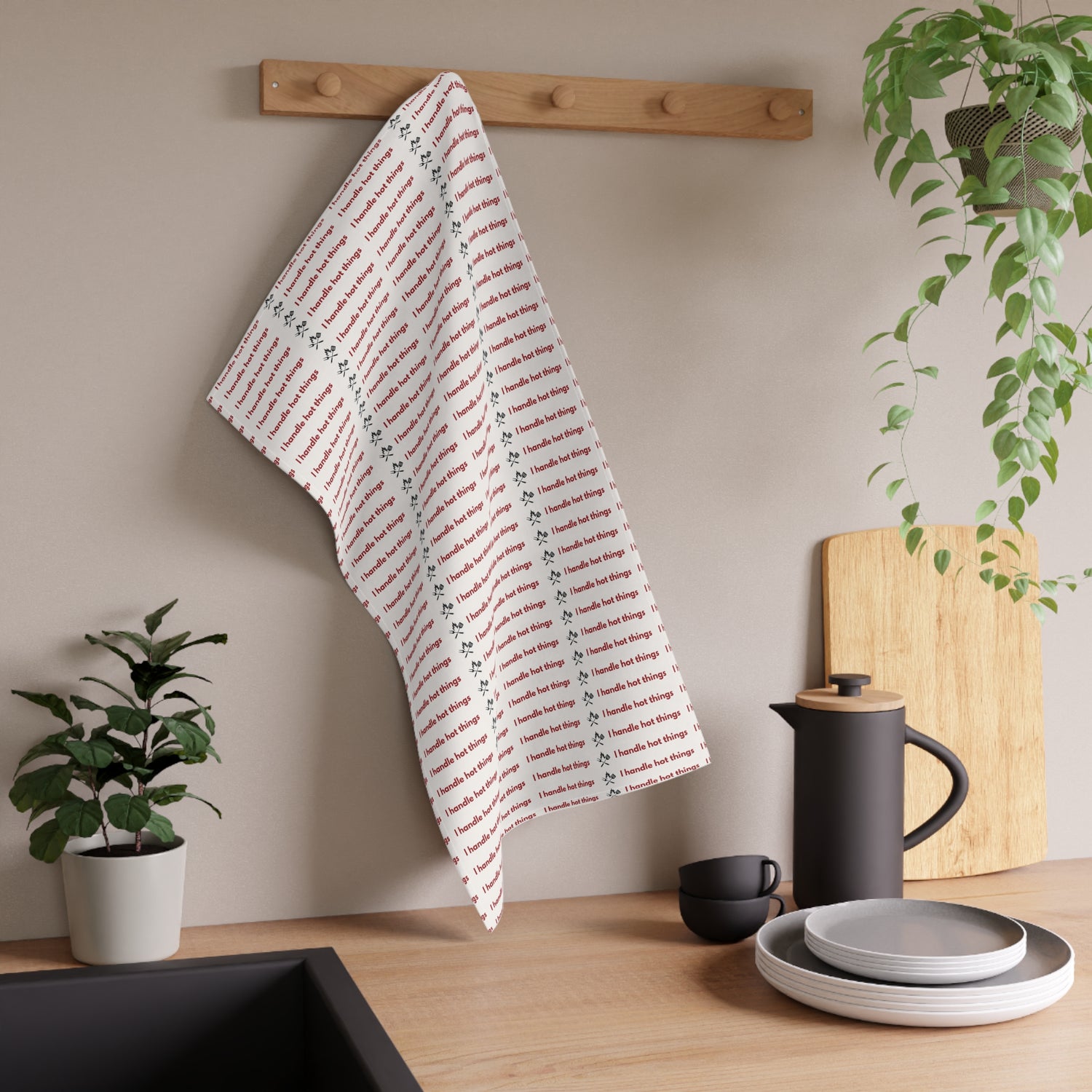 Gag gifts for grillers - I Handle Hot Things towel for BBQ enthusiasts